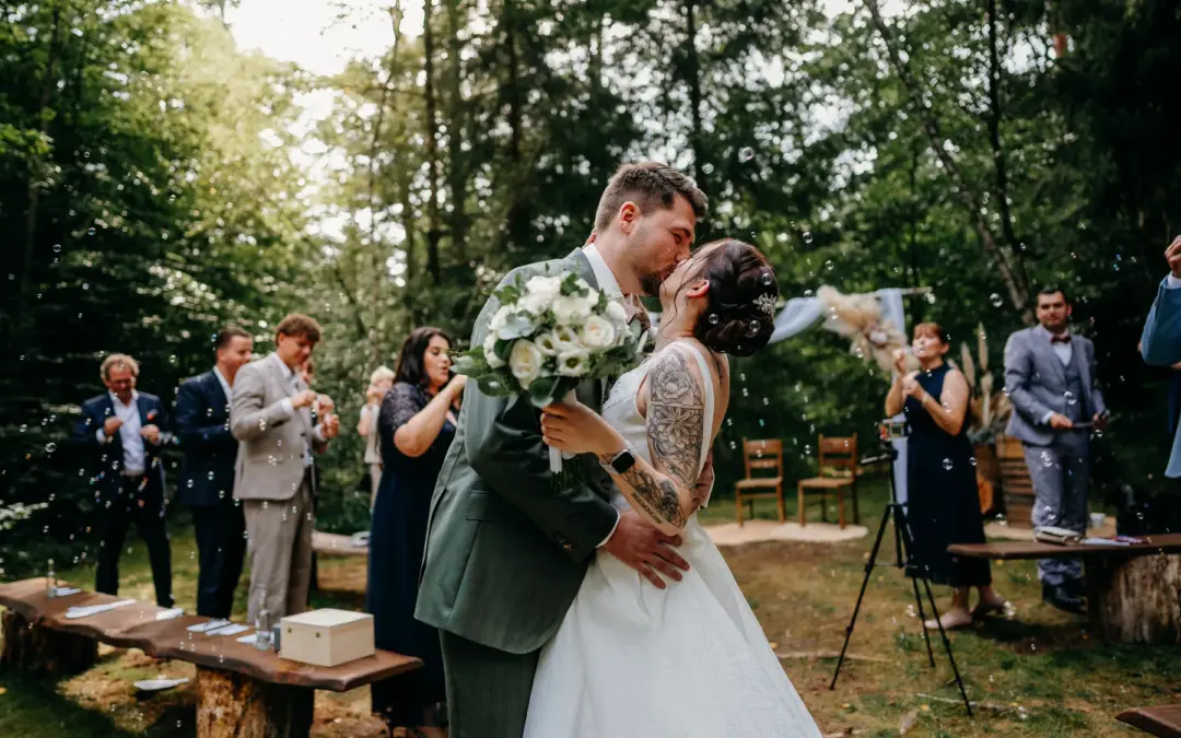 Freie Trauung Hamburg – Ablauf, Kosten & wie ihr den richtigen Trauredner findet