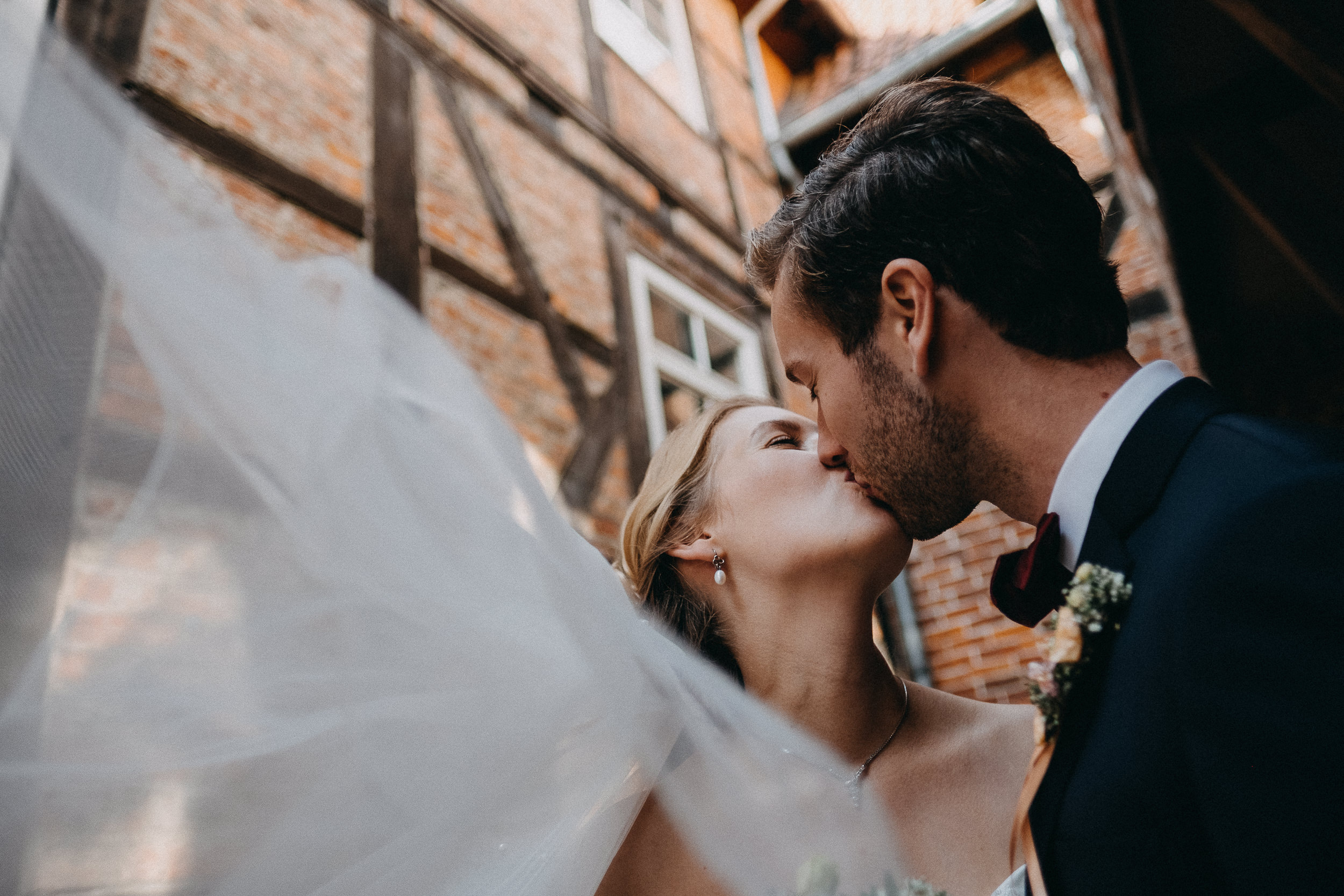 Hochzeitsfotos Lüneburger Heide – natürliche Momente