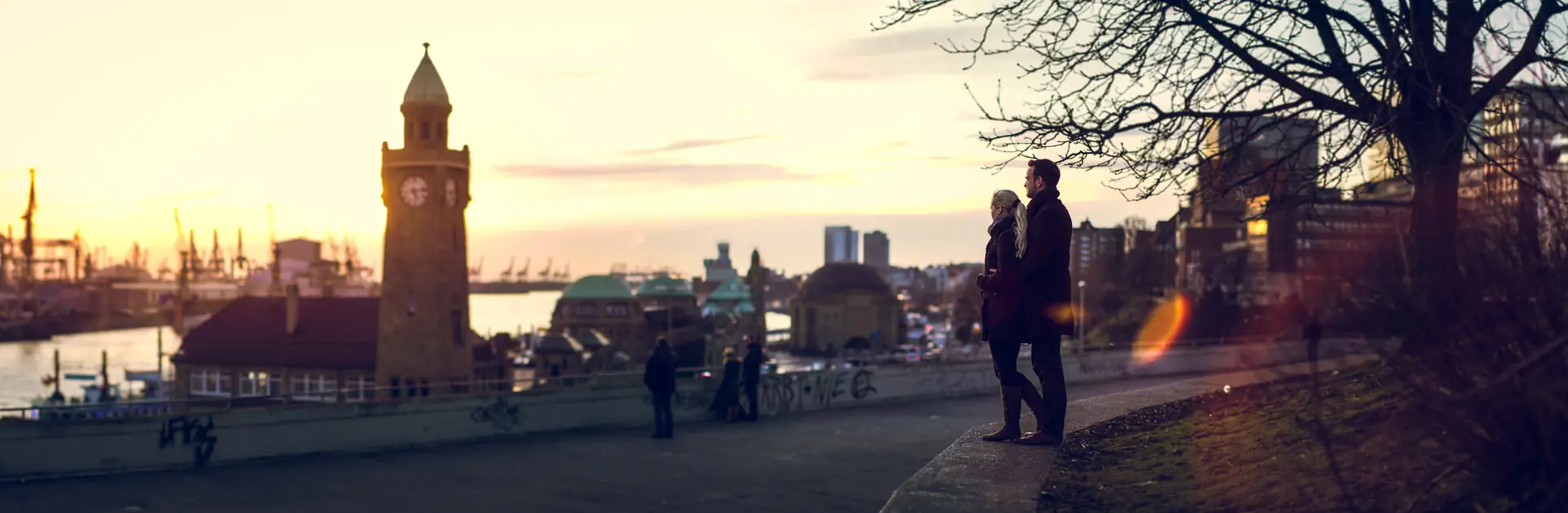 Die schönsten Hochzeitslocations in Hamburg – Unser Guide 2026 Die schönsten Hochzeitslocations in Hamburg – Caro & Marc Hochzeitsfotograf