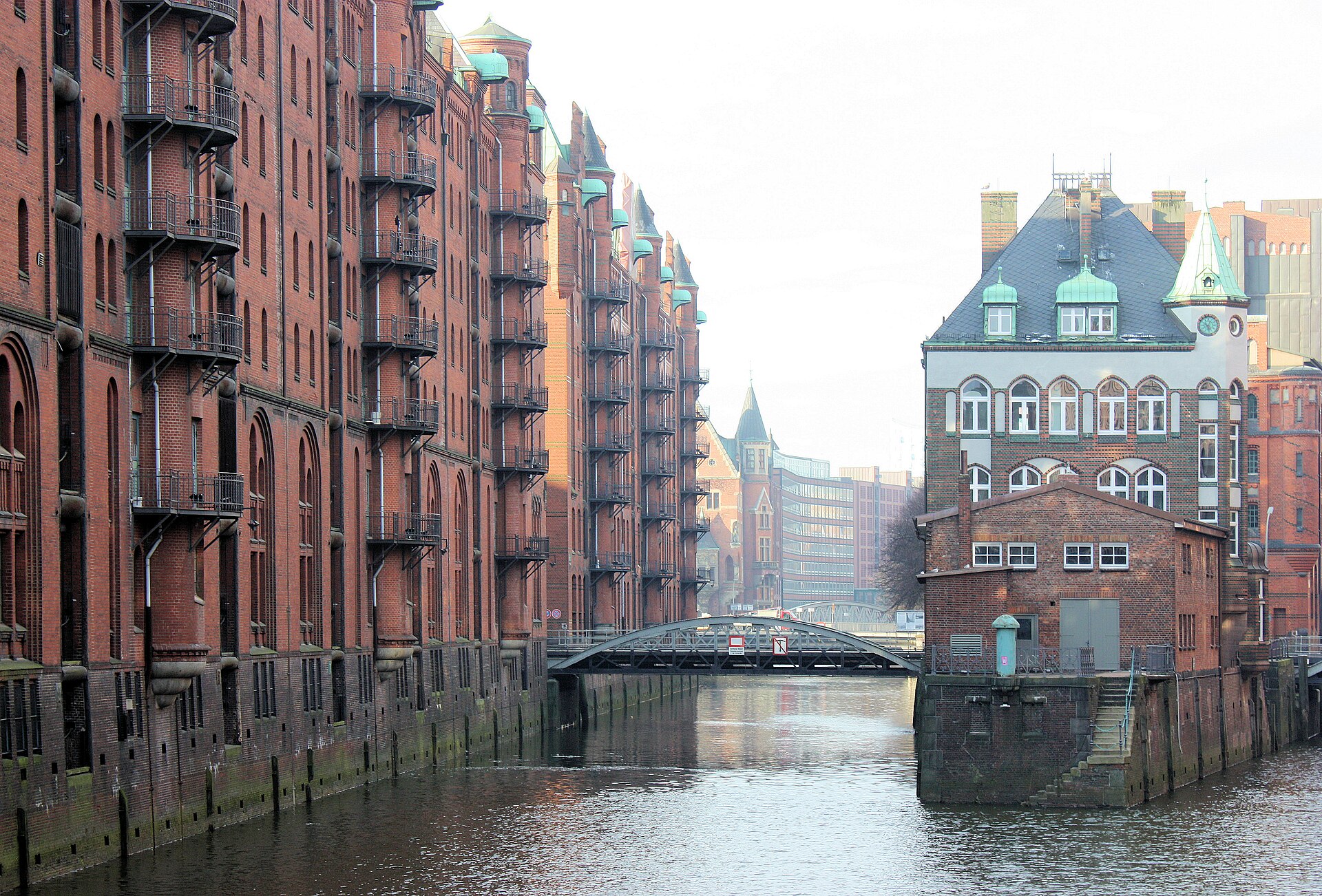 Speicherstadt Hamburg – romantische Kulisse für ein Elopement in Hamburg